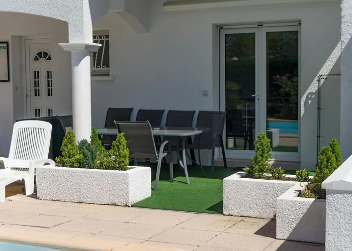 Maison Charmante דירה *